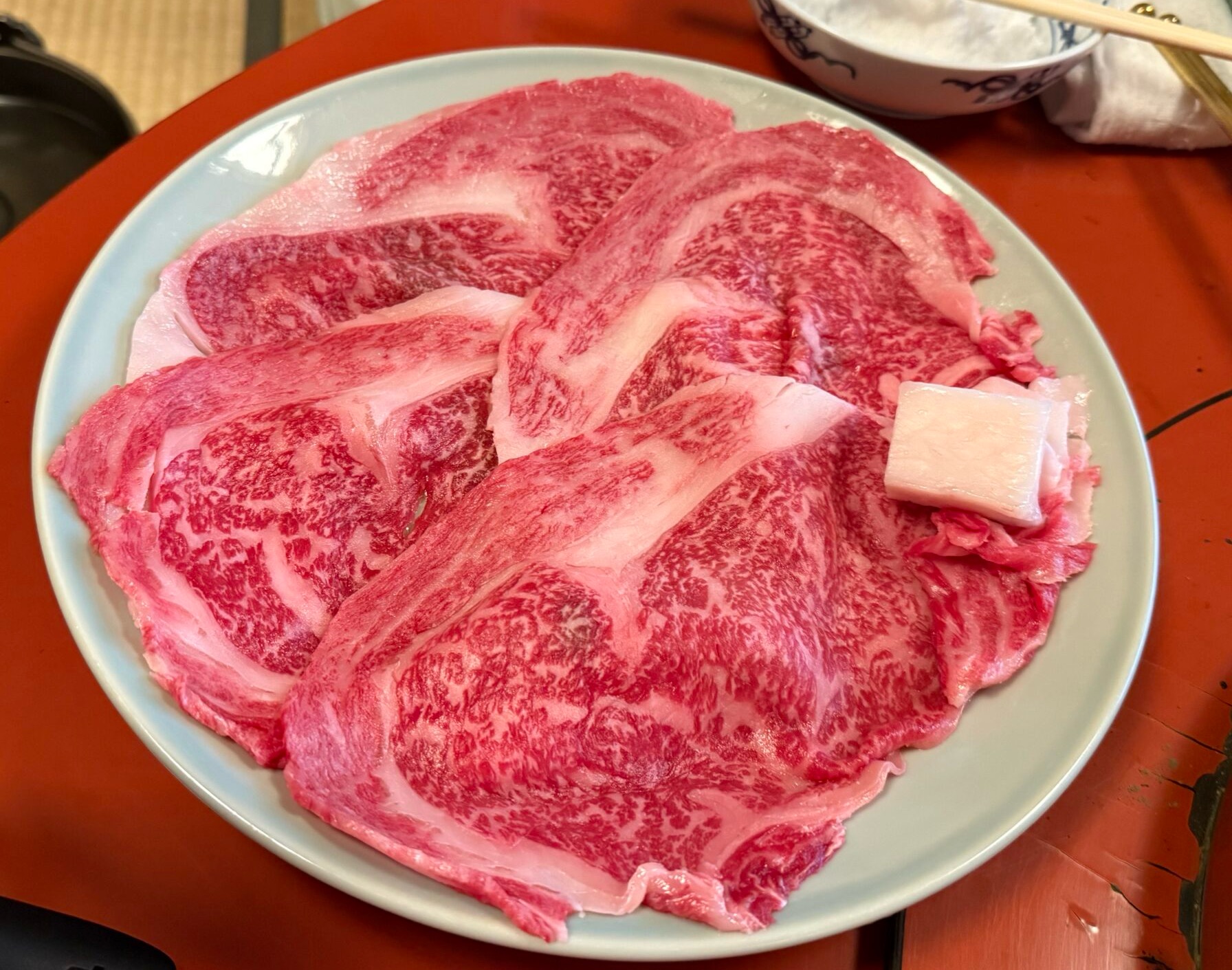 松阪牛の最高峰『和田金』でとろける極上すき焼きを体験しました