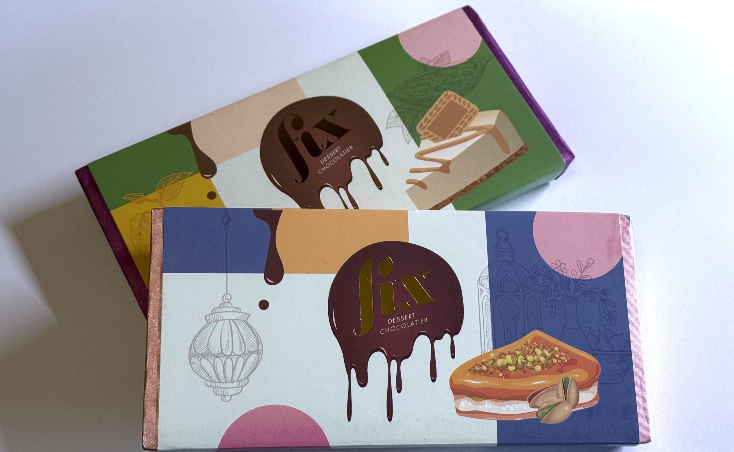 ドバイ空港で噂の『ドバイチョコレート』買って来ました！ - 涼子と英